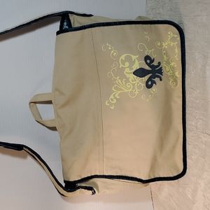 🔥DLTING 09/03🔥 Athletic Works Canvas Messenger Bag